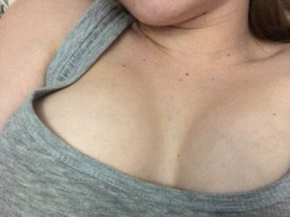 Live sex webcam photo for ChelseaGray #99123337