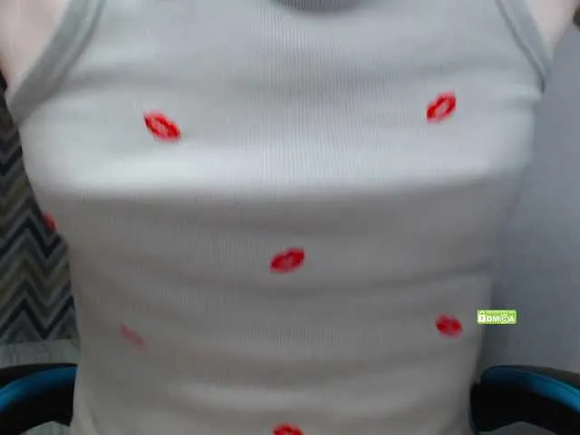 Live sex webcam photo for ---Nastya--- #293871683