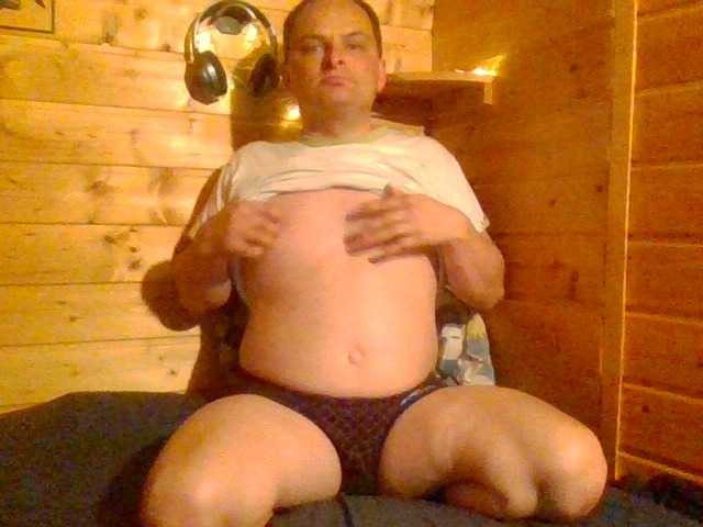 Live sex webcam photo for ---tonymarco--- #277825348