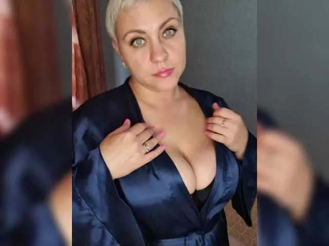 Live sex webcam photo for --ALEKSA- #291183732