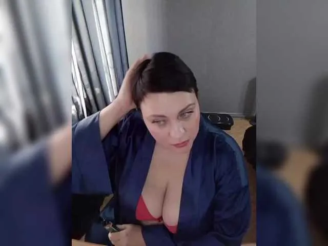 Live sex webcam photo for --ALEKSA- #292799490
