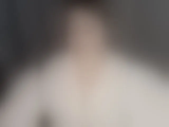 Live sex webcam photo for --ALEKSA- #294129128