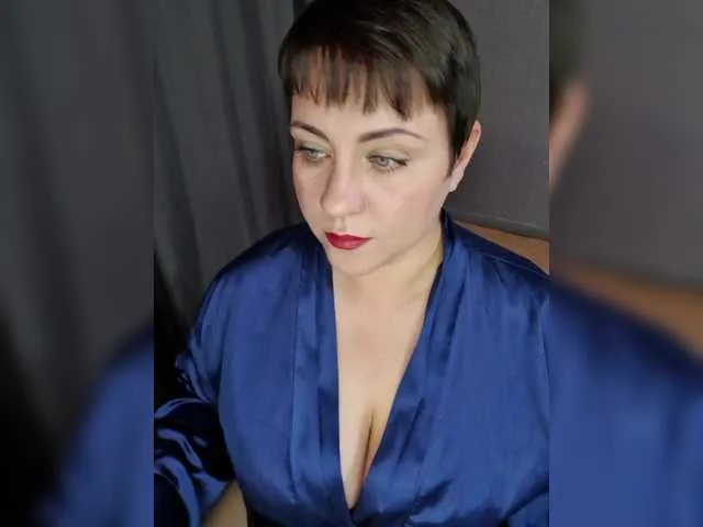 Live sex webcam photo for --ALEKSA- #294151478