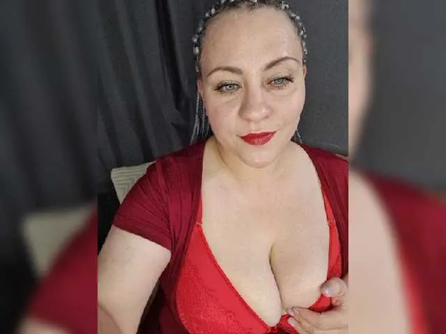 Live sex webcam photo for --ALEKSA- #294240842