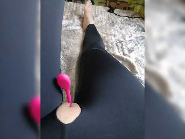 Live sex webcam photo for --Daiguiri-- #275843515