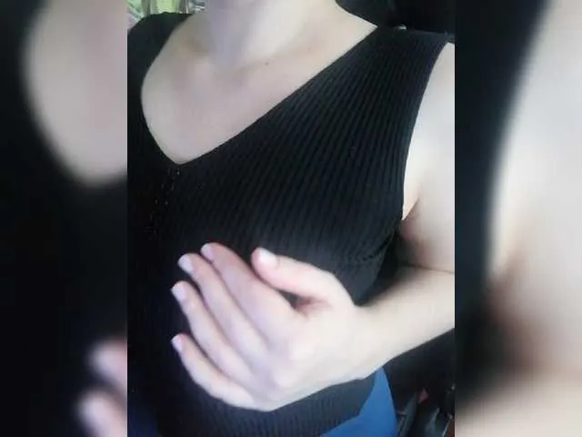 Live sex webcam photo for --Daiguiri-- #277111219