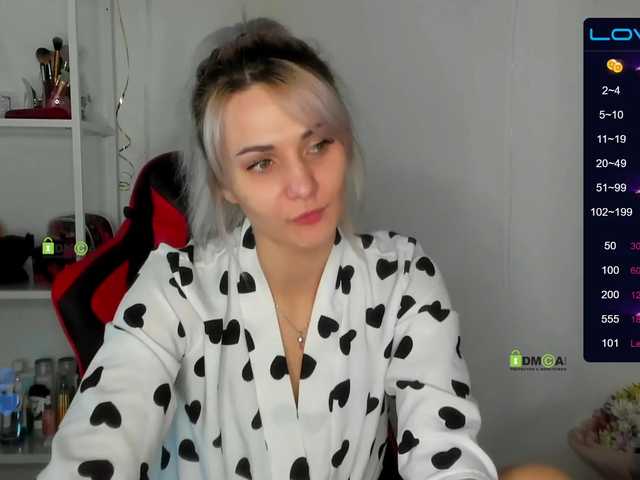 Live sex webcam photo for --Darina-- #274572573