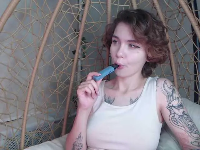 Live sex webcam photo for --INDICA-- #291571714