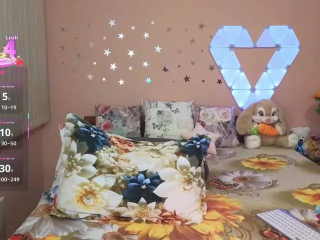 Live sex webcam photo for --LiMoNaDiK-- #292052680