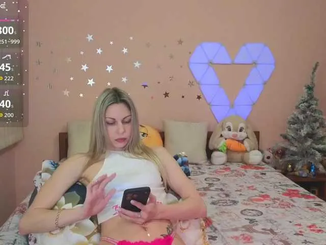 Live sex webcam photo for --LiMoNaDiK-- #293016497