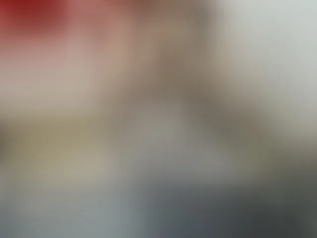 Live sex webcam photo for --Luna-- #292487365