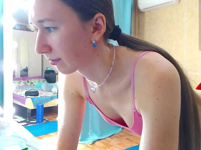 Live sex webcam photo for --MODEL--1 #290927019