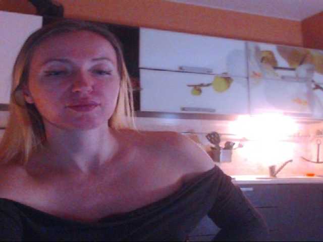 Live sex webcam photo for --Mope-- #272183196