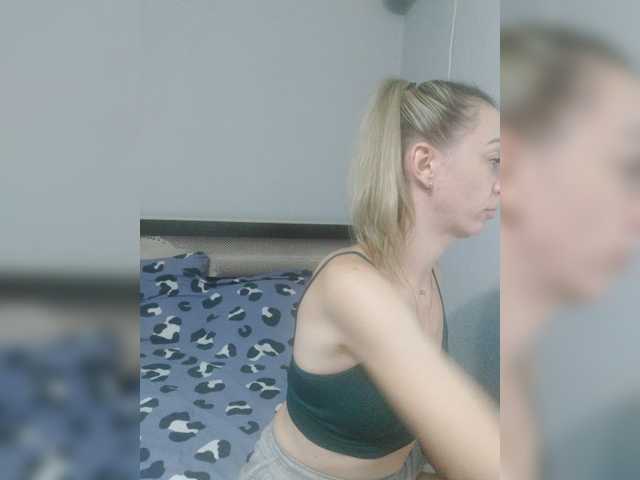 Live sex webcam photo for --Princesa-- #278181933