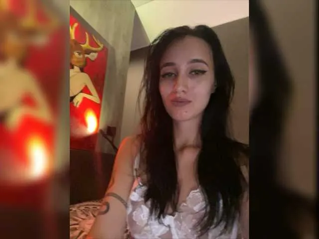 Live sex webcam photo for --SATIVA-- #275492358