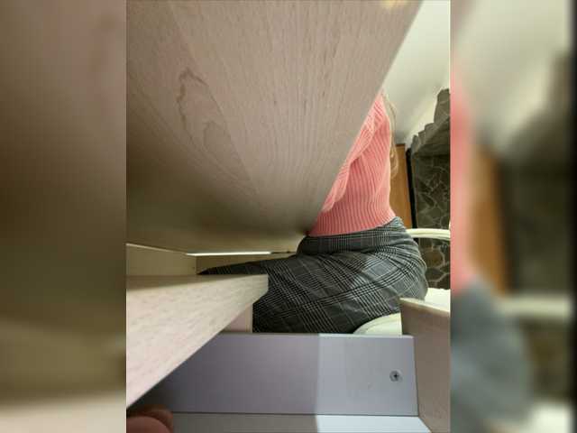 Live sex webcam photo for -A-L-I-C-E- #276941135