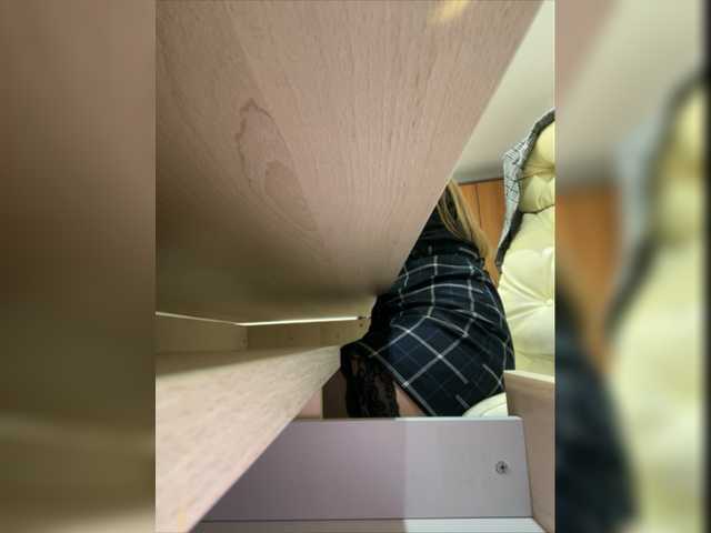 Live sex webcam photo for -A-L-I-C-E- #277333609