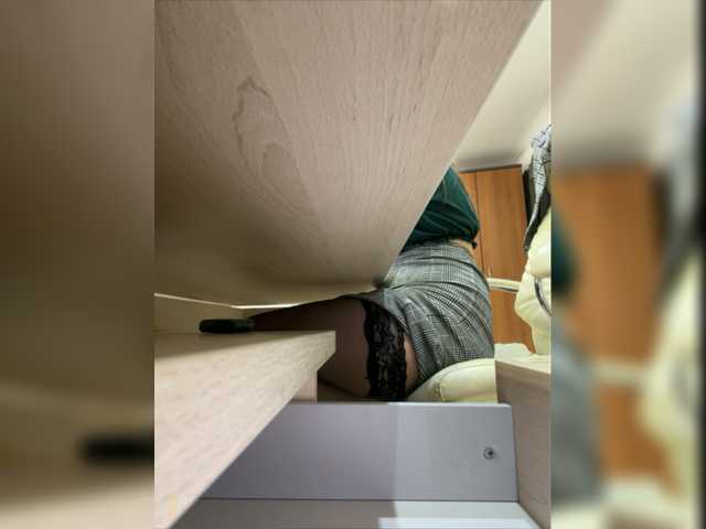 Live sex webcam photo for -A-L-I-C-E- #277352930