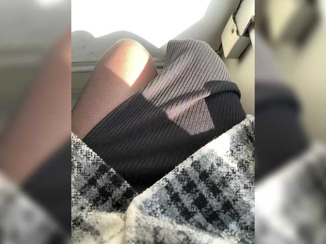 Live sex webcam photo for -A-L-I-C-E- #290717708