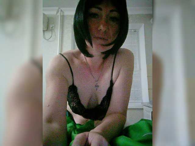 Live sex webcam photo for -AMELIA- #273705078