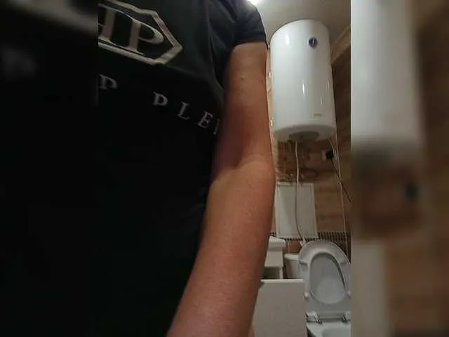 Live sex webcam photo for -AMELIA- #276034915