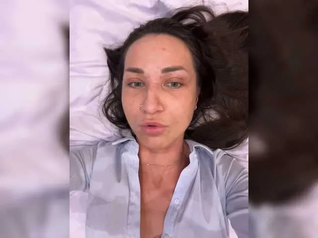 Live sex webcam photo for -ANN- #273704913