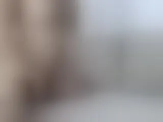Live sex webcam photo for -Aisha- #165650105