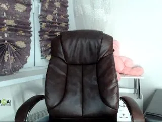 Live sex webcam photo for -Aisha- #169217465