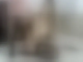 Live sex webcam photo for -Aisha- #180435850