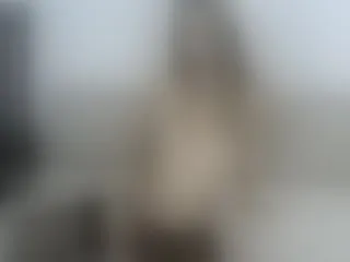 Live sex webcam photo for -Aisha- #181349649