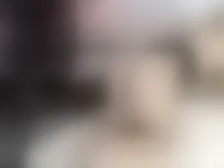 Live sex webcam photo for -Aisha- #182339956