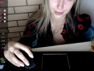 Live sex webcam photo for -Aisha- #182568996