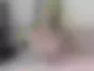 Live sex webcam photo for -Aisha- #183958222
