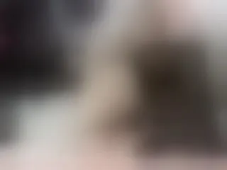 Live sex webcam photo for -Aisha- #184096347