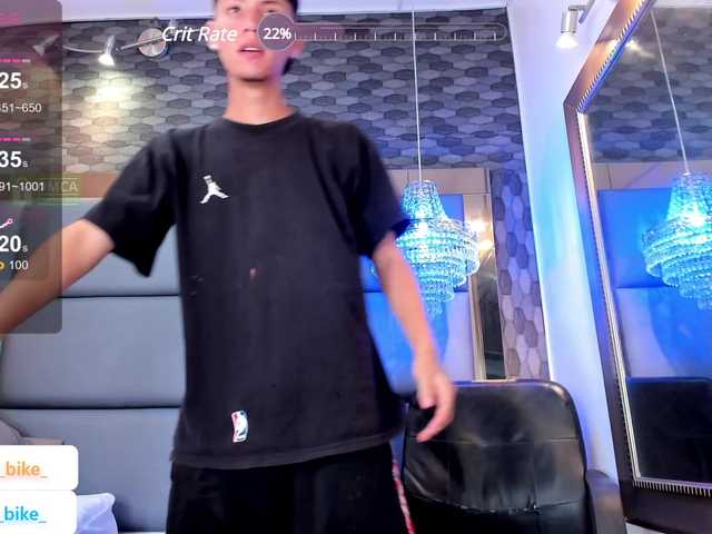 Live sex webcam photo for -Alan18- #277680121