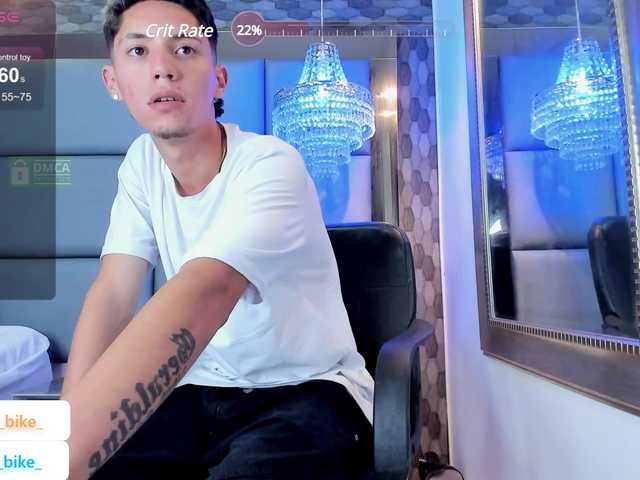 Live sex webcam photo for -Alan18- #277686375