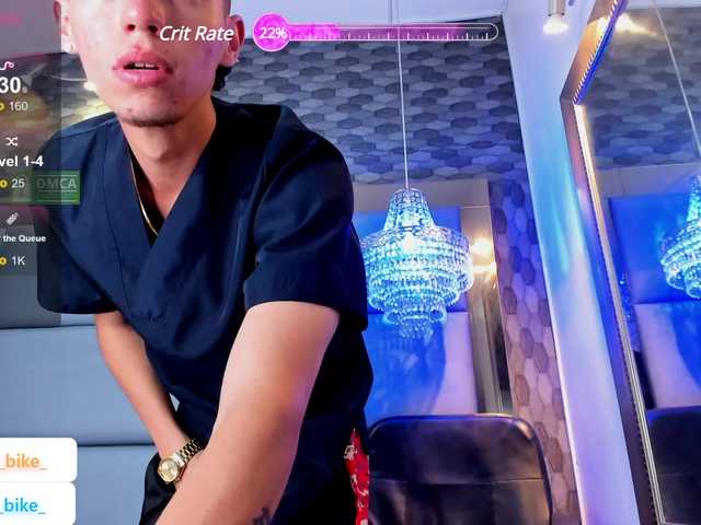 Live sex webcam photo for -Alan18- #277700166