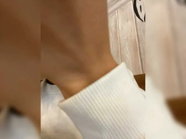 Live sex webcam photo for -Alessandra #276333244