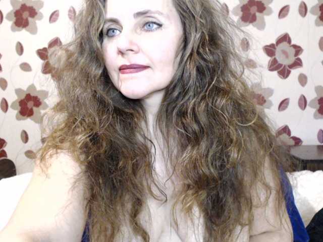 Live sex webcam photo for -Alyonushka- #271868433