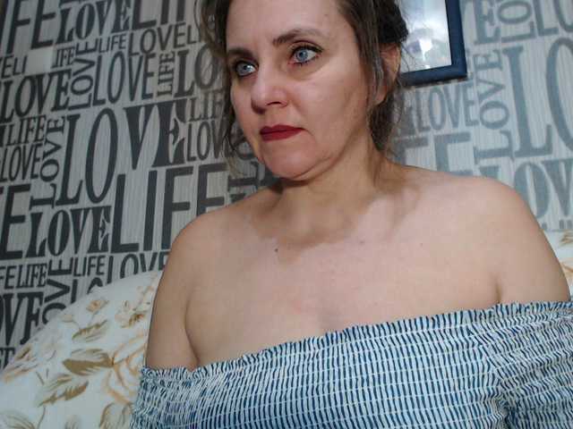 Live sex webcam photo for -Alyonushka- #272092470