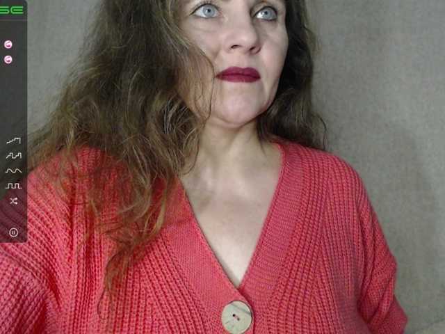 Live sex webcam photo for -Alyonushka- #272439349