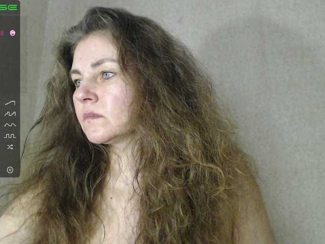 Live sex webcam photo for -Alyonushka- #272502344