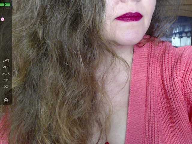 Live sex webcam photo for -Alyonushka- #273516795