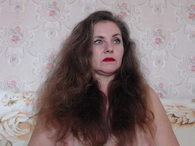 Live sex webcam photo for -Alyonushka- #273861386