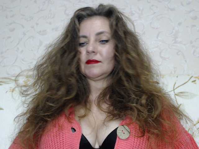 Live sex webcam photo for -Alyonushka- #274613692