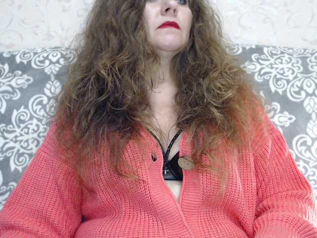 Live sex webcam photo for -Alyonushka- #274895381