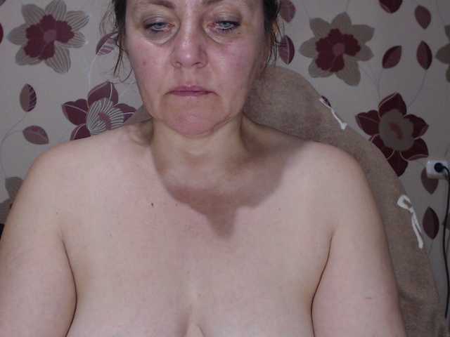 Live sex webcam photo for -Alyonushka- #276047375