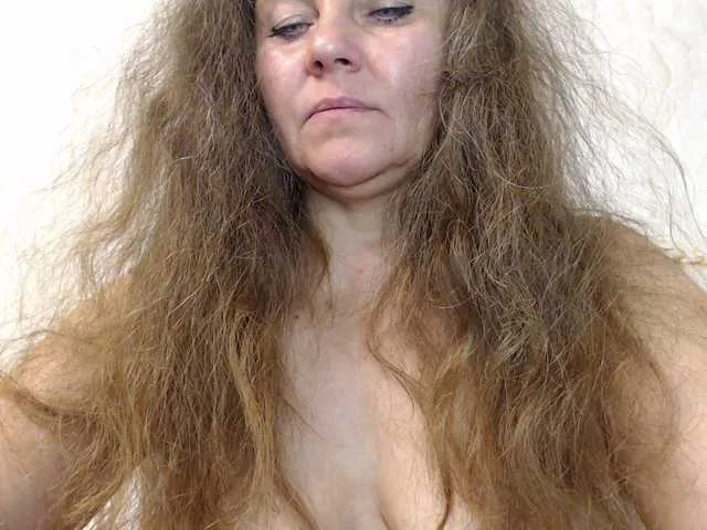 Live sex webcam photo for -Alyonushka- #276407692