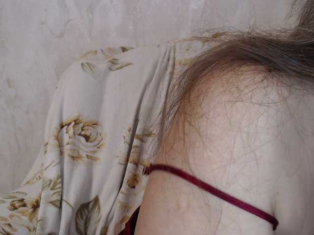 Live sex webcam photo for -Alyonushka- #276828558