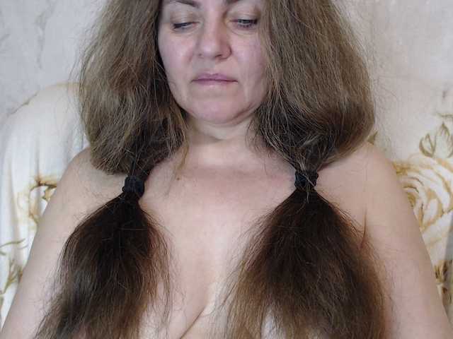 Live sex webcam photo for -Alyonushka- #277327995